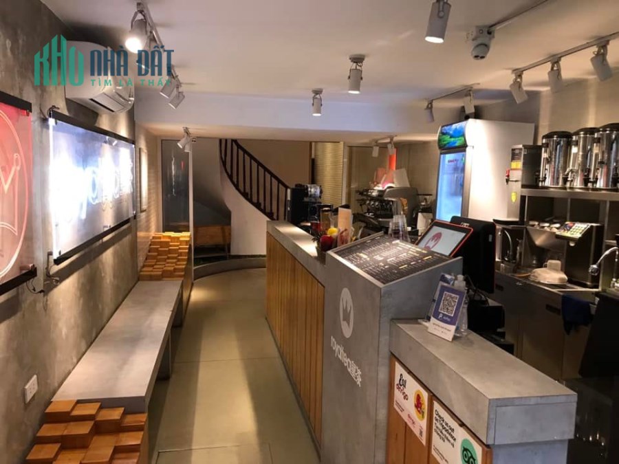 Bán nhà Mặt Phố NGUYỄN CHÍ THANH ĐỐNG ĐA 42m2  Mt 5M, Giá 17.6 Tỷ.