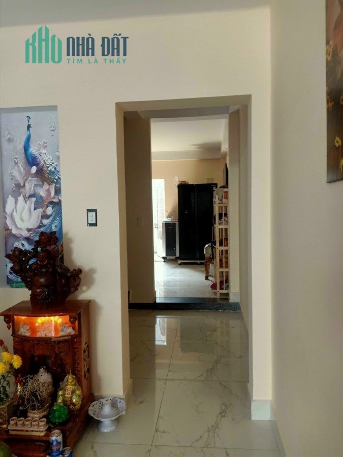 BÁN nhà tại Hóc Môn, 1T1L, 3PN 2WC sân để xe hơi, SHR, 4tỷ3. Lh:0909801753