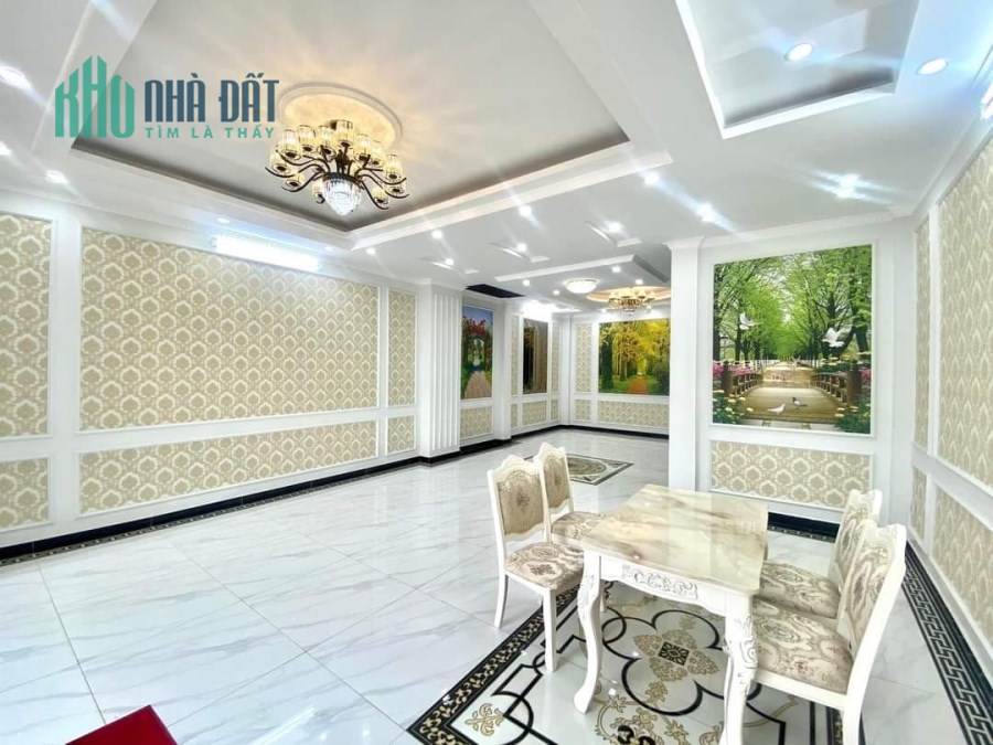 Chuyển công tác bán nhà NGỌC LÂM, NGÕ 3 GÁC, 30M RA PHỐ, GIÁ SIÊU RẺ, 110m2, 6,5 tỷ.