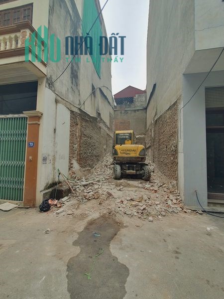 Bán đất ở Thúy Lĩnh, chia lô, làm kho xưởng, xe tải đỗ cửa: 128m2 x 5m MT giá 6.7 tỷ