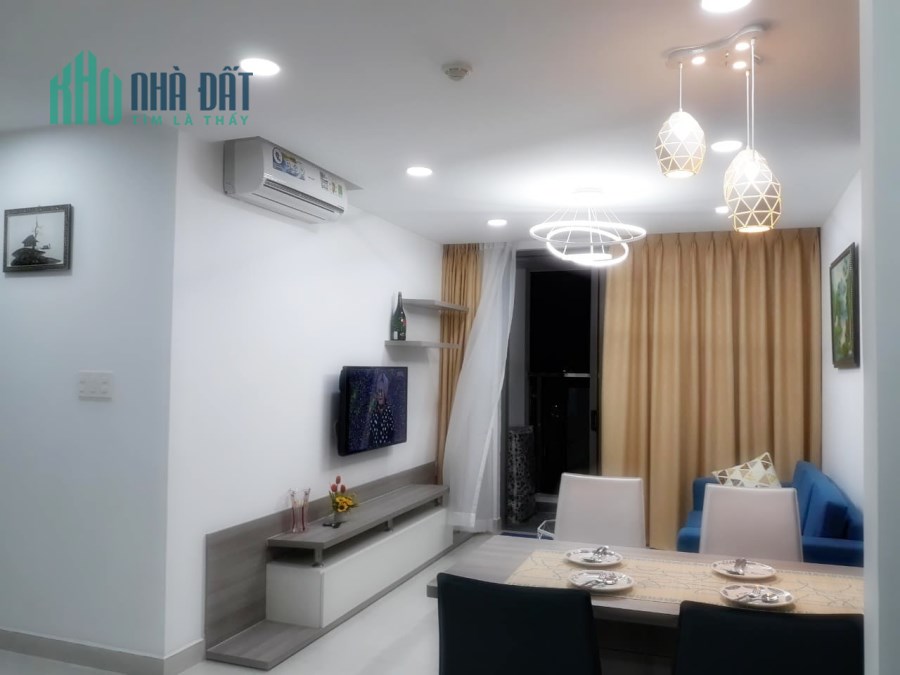 Hot! Căn 80m2 2PN 2WC nội thất đầy đủ - giá bán: 5.5 tỷ bao phí, CC Kingston Residence