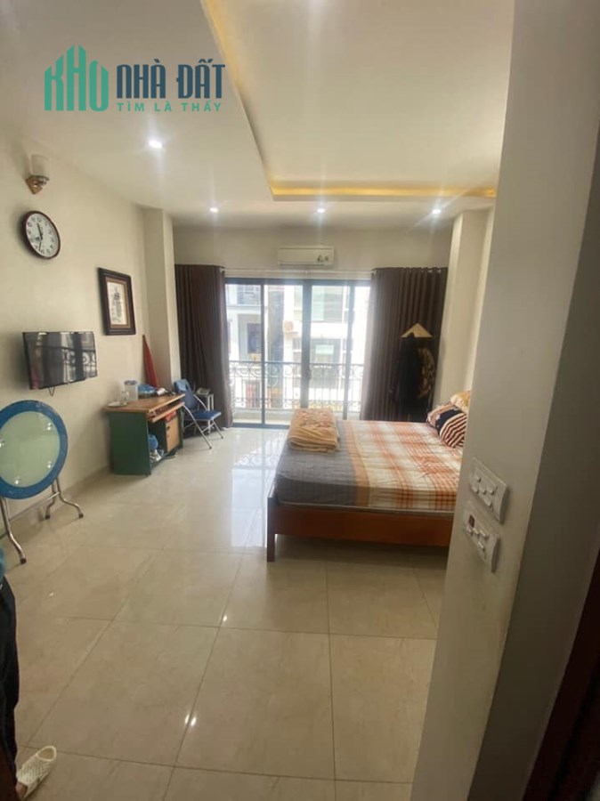 Siêu hiếm, bán nhà  mặt phố Thụy Khuê, Tây Hồ, 41m, 6T, MT 4.5m,  giá nhỉnh 18 tỷ, KD, VP.