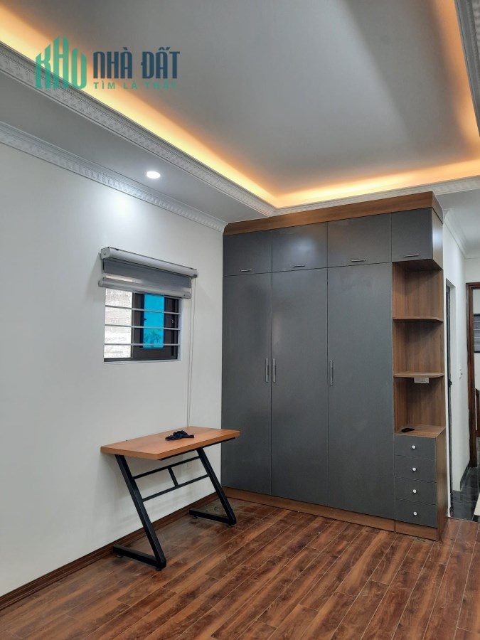 Bán Nhà Ngọc Hồi 34m2 x 6 tầng x 3.1m mặt tiền giá 3.55 tỷ Thanh Trì