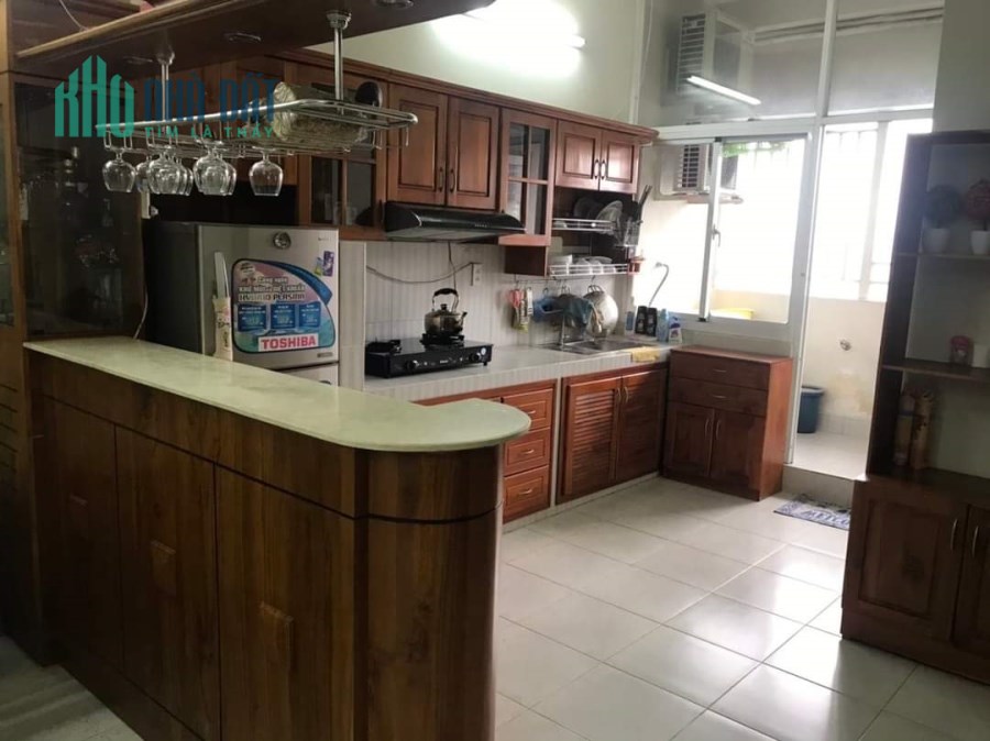 CHUNG CƯ H2, HOÀNG DIỆU, Q4, DT 80M2, NHỈNH 3 TỶ, LH: 0981868808