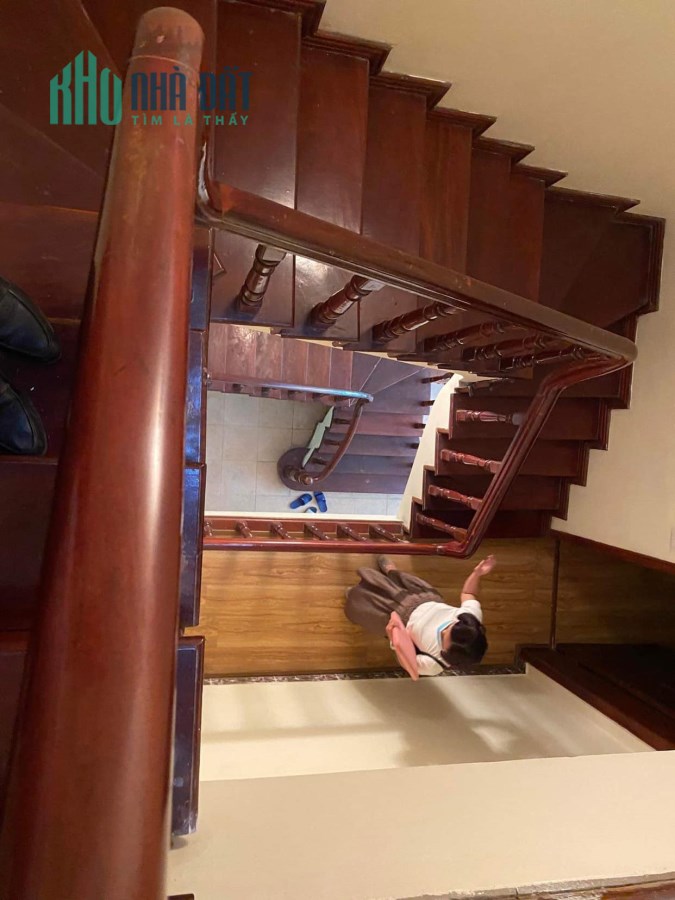 Nhà Trung Kính đôi, quận Cầu Giấy, 4 tầng x 71 m2, phân lô, ô tô tránh, giá 11 tỷ