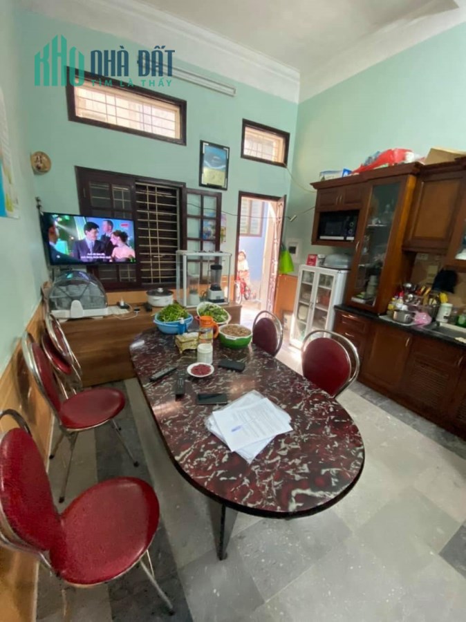 Bán nhà Nguyễn Phong Sắc, 80m2 x 4 tầng, vỉa hè, ô tô, kinh doanh các thể loại.