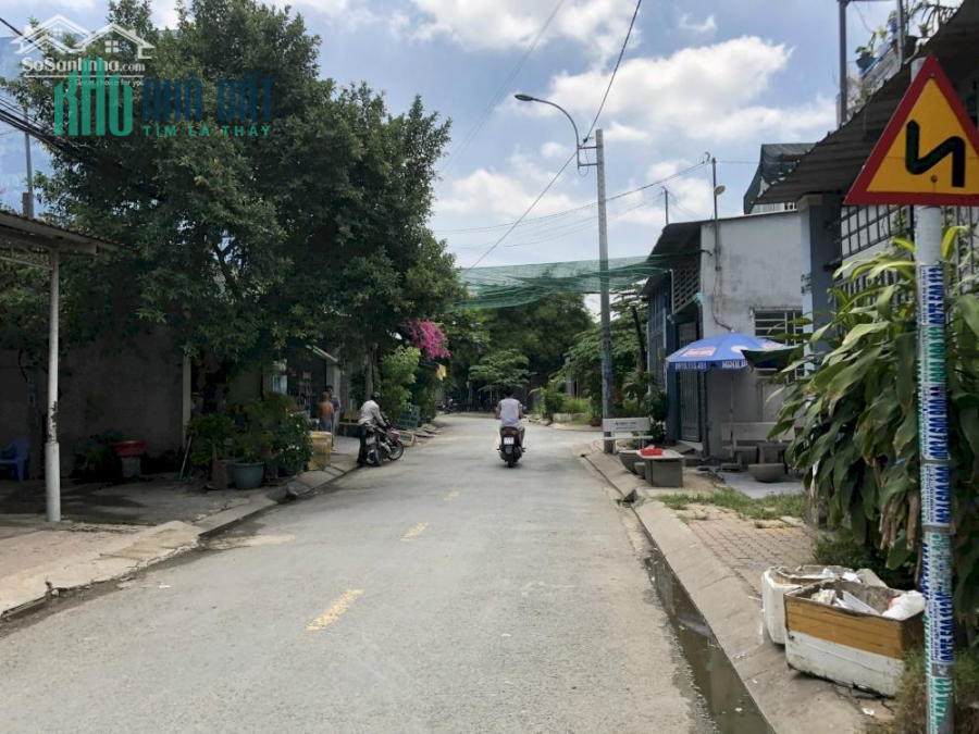 Bán nhà Hóc Môn 10x19 Sổ hồng riêng 6T2 Trần Văn Mười Xã Xuân Thới Đông