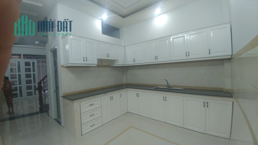 Nhà ngã tư Phú Nhuận - Phan Đăng Lưu