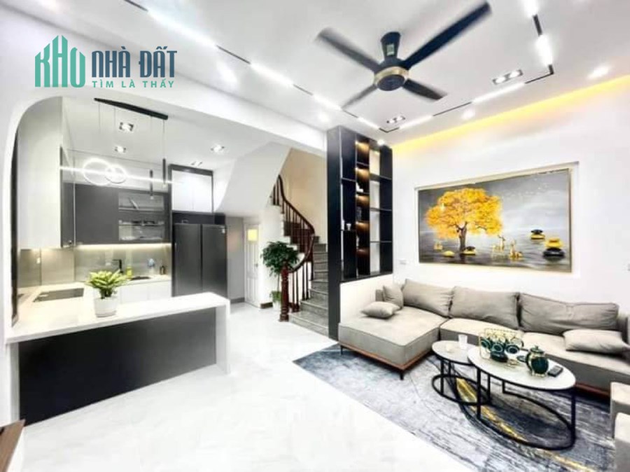 Bán nhà CẦU GIẤY, DT55x 7T, Mt 4.1m Gara Ô TÔ- LÔ GÓC- THANG MÁY, giá chỉ 11,8 Tỷ.