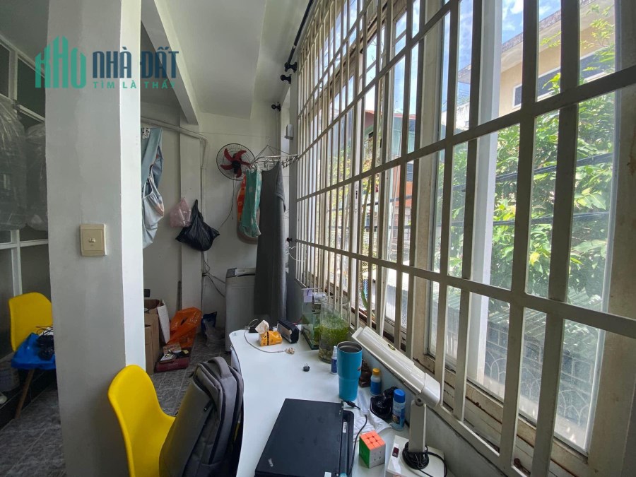 Bán gấp mặt tiền hẻm xe hơi, trục Trần Quang Diệu 5x9m, giá 7 tỷ