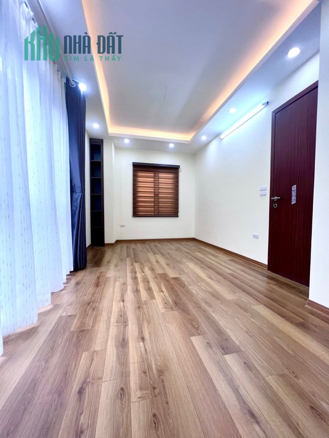 Nhà mới Nguyễn An Ninh, 41m2x 5 tầng chỉ 5.5 tỷ