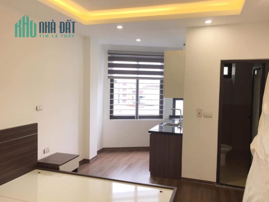 Bán toà nhà CCMN Nguyễn Khánh Toàn, 120m2 x 9Tầng, Thang máy, Gara, doanh thu 180Tr