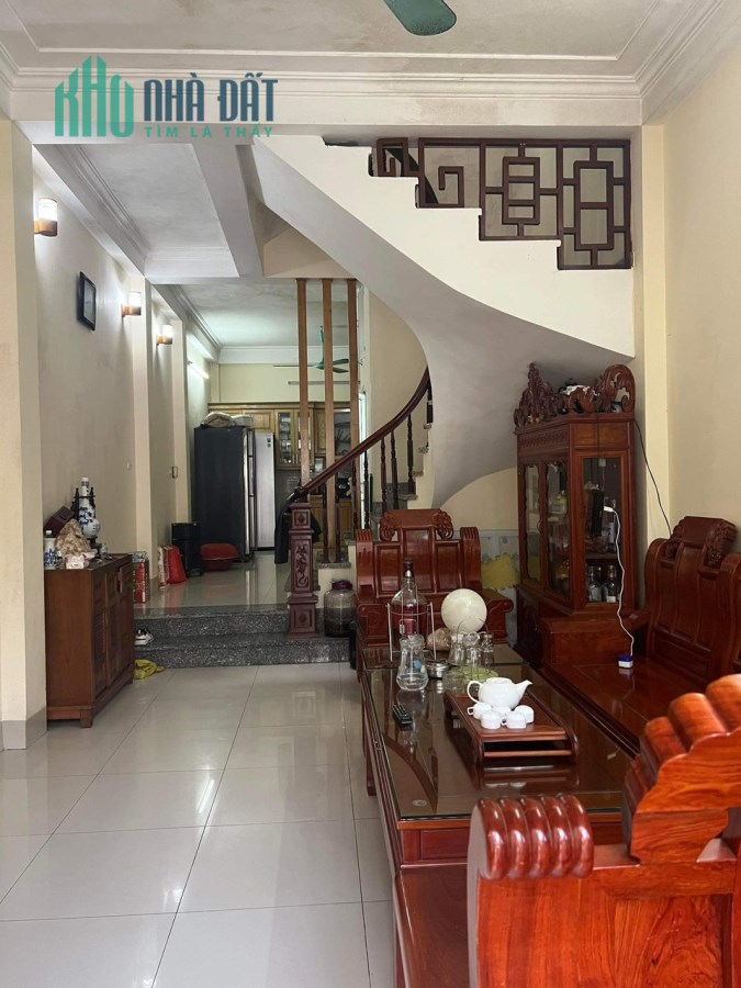 Phân lô ôtô vào nhà, nhà đẹp ở ngay, La Khê Hà Đông 46m 7.3 tỷ