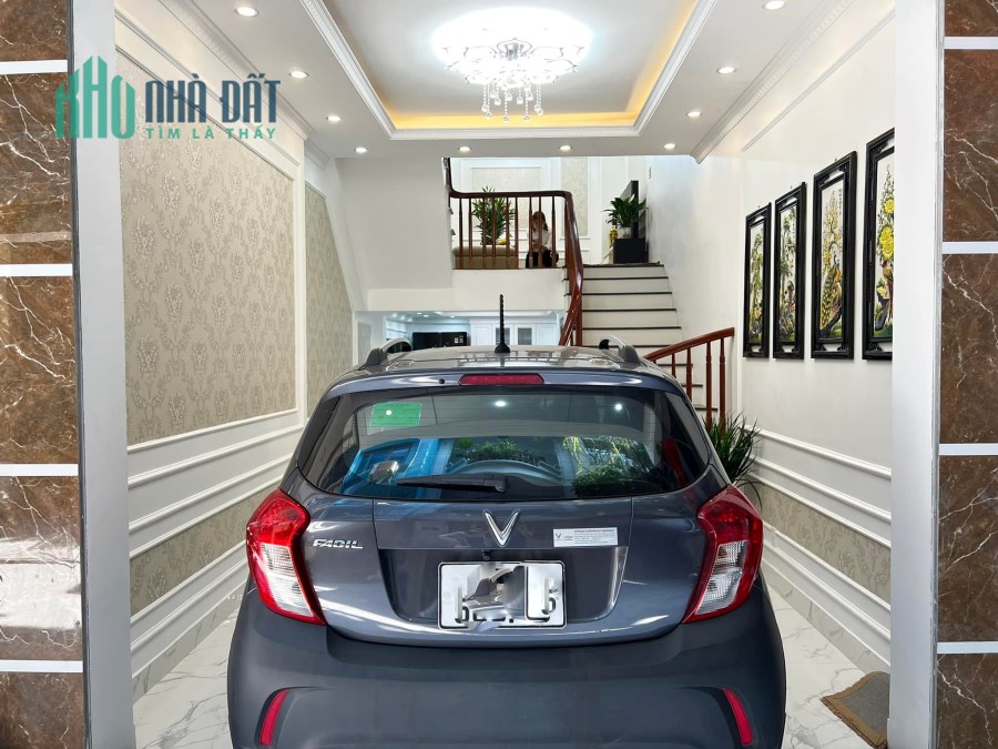 Bán Nhà Khương Trung 50m2*4 Tầng*4m MT, Phân Lô 2 Ô Tô Tránh, Gara 7 Chỗ, Nhà Đẹp Ở Ngay.
