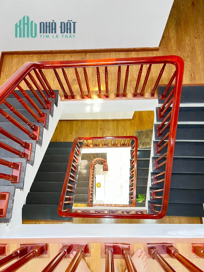 Bán Nhà Khương Trung 50m2*4 Tầng*4m MT, Phân Lô 2 Ô Tô Tránh, Gara 7 Chỗ, Nhà Đẹp Ở Ngay.