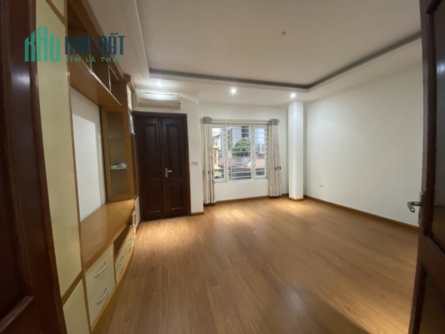 Bán Nhà Phân Lô  ÔTô Vào,Trần Quốc Hoàn,Cầu Giấy,6 Tầng,Giá Nhỉnh 15Tỷ
