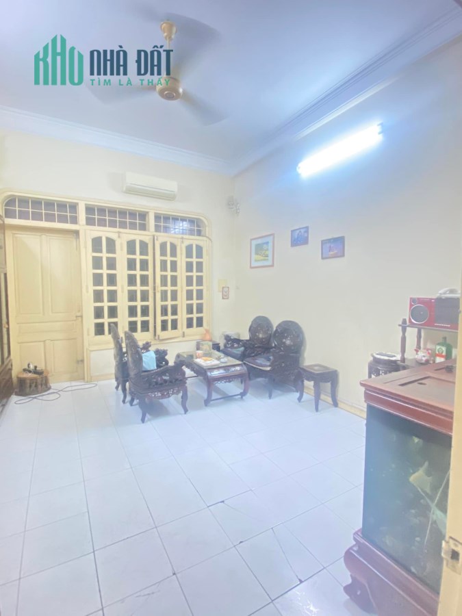 BÁN NHÀ PHỐ NGHĨA ĐÔ, CẦU GIẤY, DIỆN TÍCH 73M2, NHÀ 2 MẶT NGÕ, PHÂN LÔ Ô TÔ VÀO NHÀ.