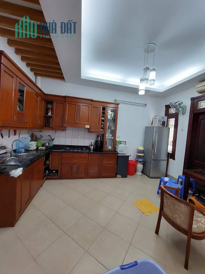 Bán nhà mới đường Nam Dư , ô tô, 35M x 4T, 3.3 tỷ. LH 0975149605