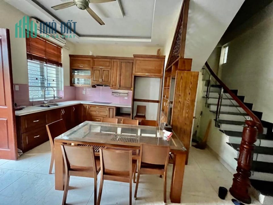 NHÀ THÁI THỊNH SIÊU ĐẸP, RẺ, LÔ GÓC, 50M2 X5T, GIÁ CHỈ 3 TỶ.