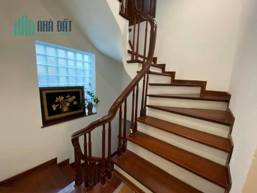 Chính chủ bán nhà 5 tầng, đẳng cấp nhất KĐT Mậu Lương, 55m, vỉa hè, giá chào : 6.15 tỷ