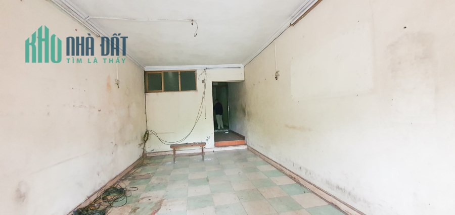 Bán nhà mặt phố Nguyễn Văn Cừ, nghiện bỏ xừ, 120m2x4 tầng, 23 tỷ