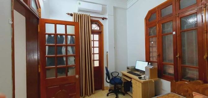 BÁN NHÀ NGÕ 4 BÀ TRIỆU, HÀ ĐÔNG, LÔ GÓC, Ô TÔ ĐỖ CỬA,DT: 43M2/ SÀN, 5.2 TỶ( CÓ THƯƠNG LƯỢNG).