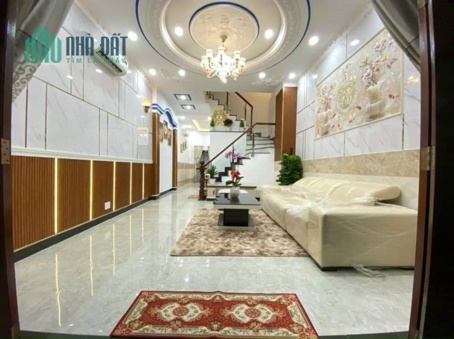NHÀ MỚI TT Nhà Bè, ô tô đỗ trước cửa – 60M2/ 3Tầng/ Nhỉnh 4.5 Tỷ