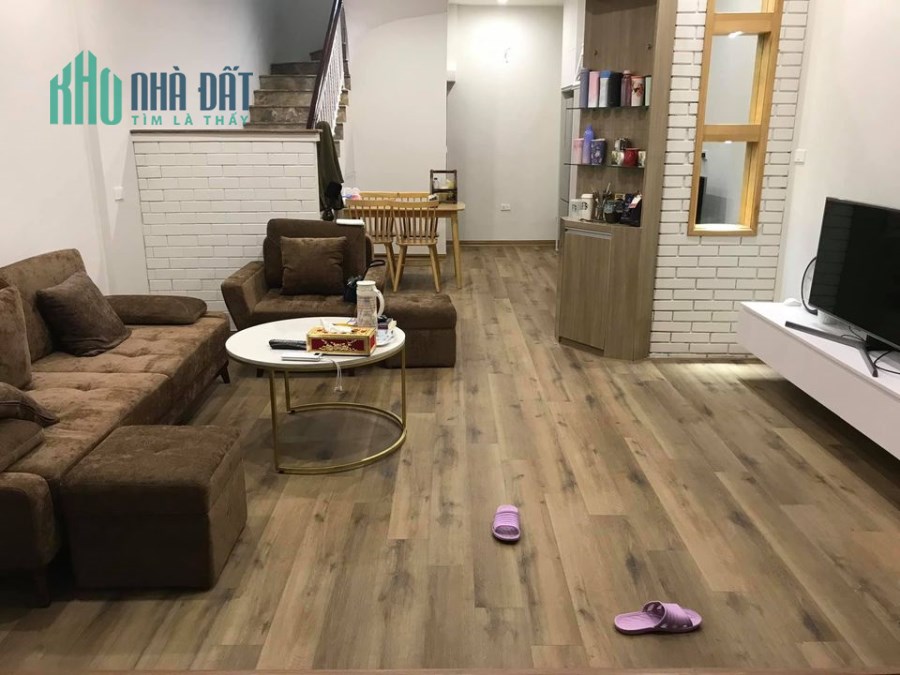 Bán nhà Mỹ Đình – nhà đẹp - ở ngay - DT 5Om2 , MT 4m - nhỉnh 4 tỷ