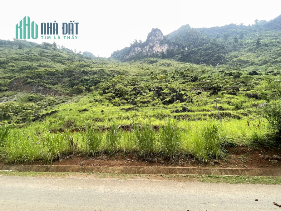 Mảnh đất diện tích rộng tại Quản Bạ thích hợp đón sóng cao tốc Tuyên Quang - Hà Giang