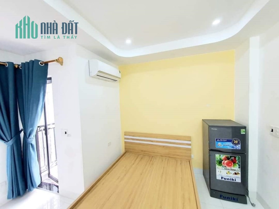 Bán gấp Mặt ngõ Trường Chinh giá 3.6 tỷ, 42mx5 tầng, đẹp ở luôn