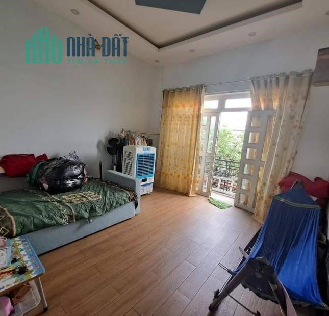 Bán nhà Đường Đặng Văn Bi Thủ Đức, Gần MT, 4 Tầng Đẹp, Gíá 4ty hơn