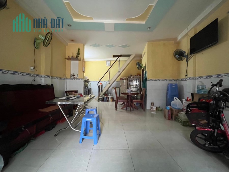 Bán nhà Đường số 1, Quận Tân Bình, ngang hơn 4m, nở hậu, 6.25 tỷ, 0901160375.