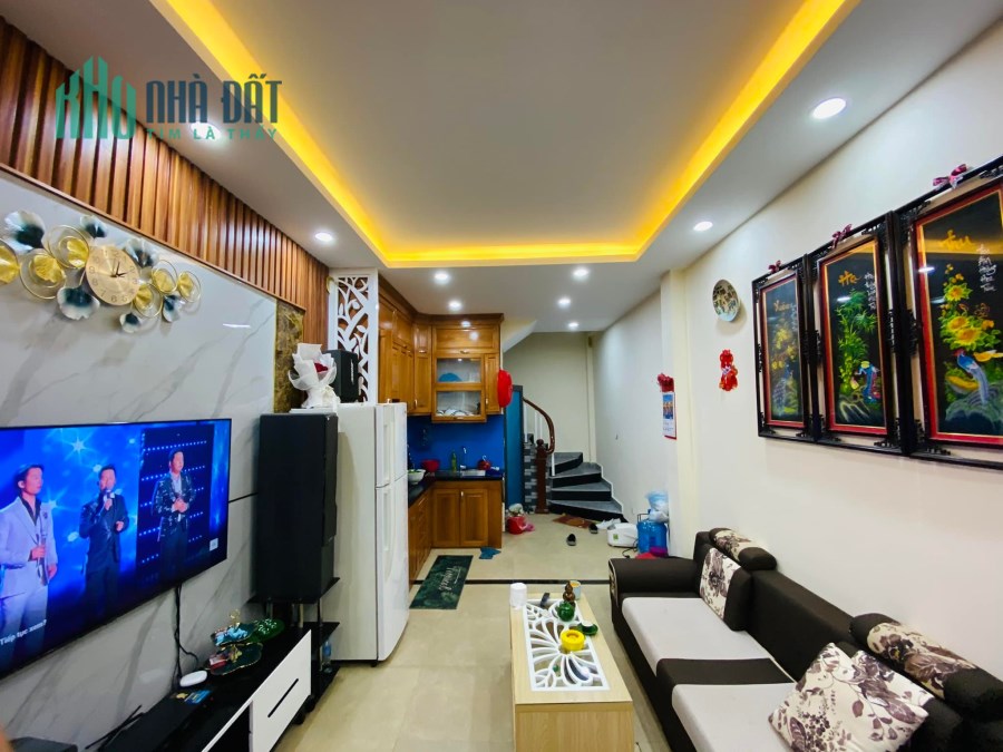 Bán nhà Khương Trung 44m2 5 tầng giá 5 tỷ LH em Vân 0384365907