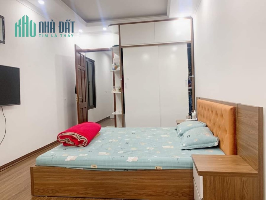 Bán nhà Khương Trung 62m2 4 tầng giá 5 tỷ LH em Vân 0384365907