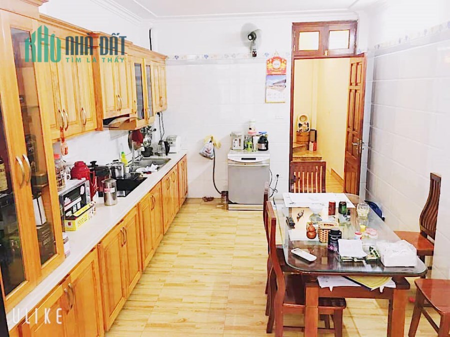 CCMN Nguyễn Trãi 85m mt 8m 13 phòng khép kín doanh thu cao giá TL