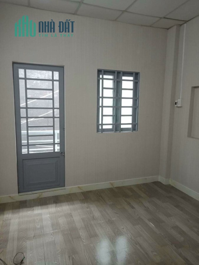 Bán nhà Tân Phú mặt tiền kinh doanh mọi nghành nghề.