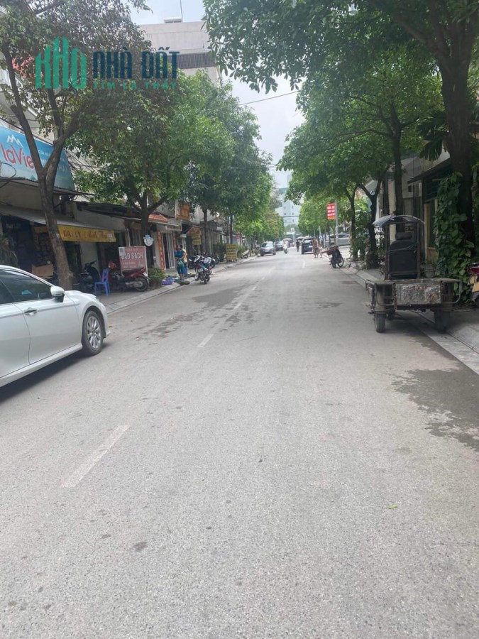 Siêu phẩm đất vàng đất lộc Dương Khuê, 100m2, mặt tiền khủng, vỉa hè 2 bê rộng, ô tô dừng đỗ