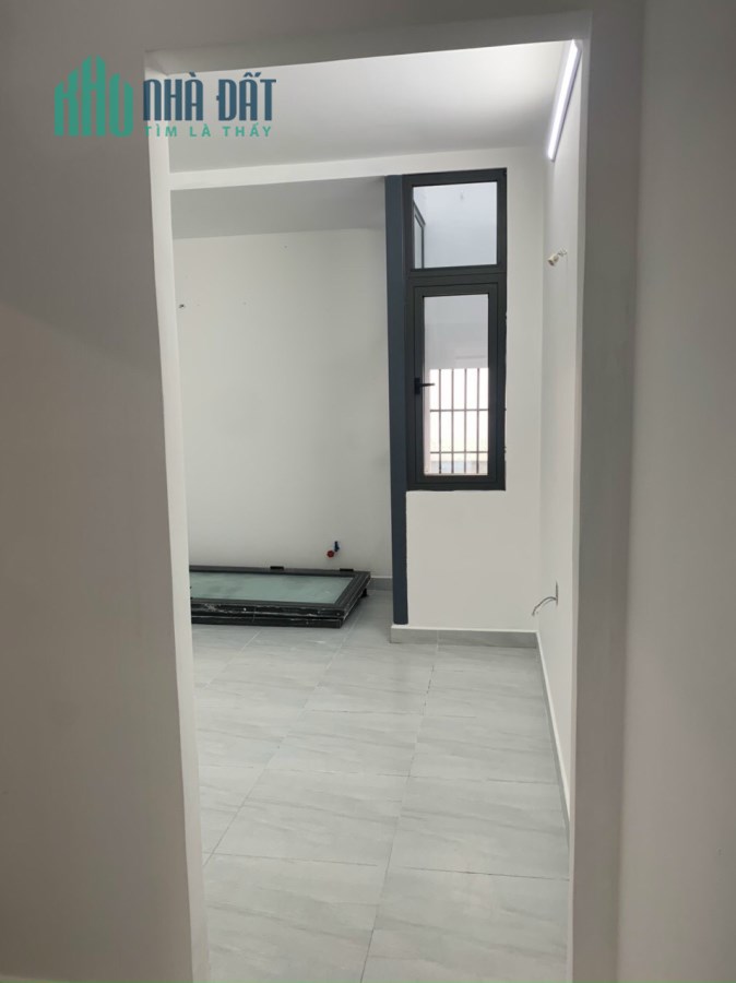 Bán nhà đường Cao Thắng, phường 12, quận 10 diện tích 52m2, giá 16tỷ.