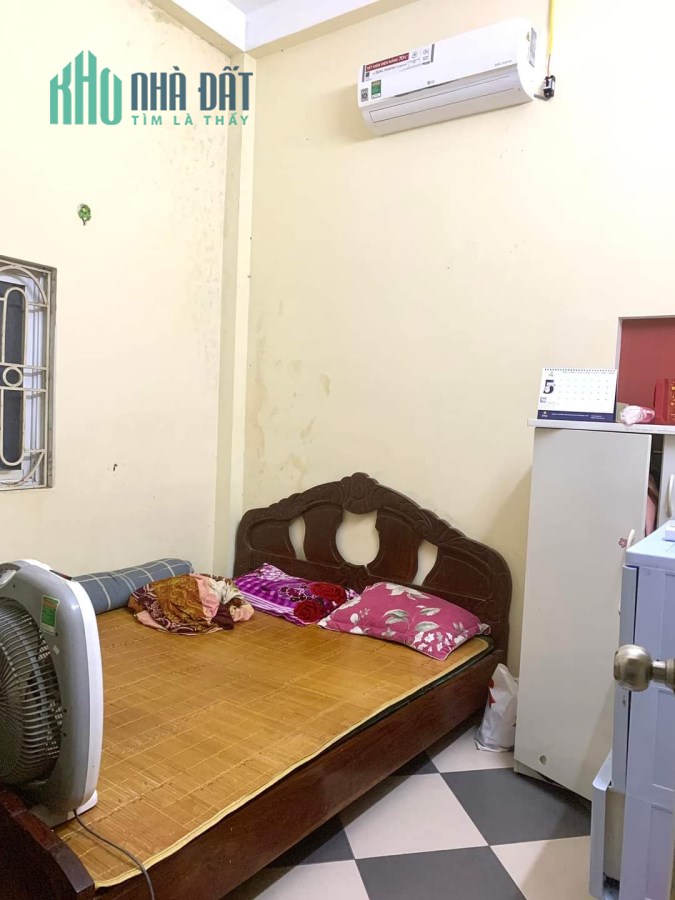CỔ NHUẾ- NHỎ TIỀN CỰC HIẾM - TƯƠNG LAI SÁT MẶT PHỐ - SỔ ĐỎ NỞ HẬU ,40m*3tầng.mt3.8m, chỉ 2.49tỷ