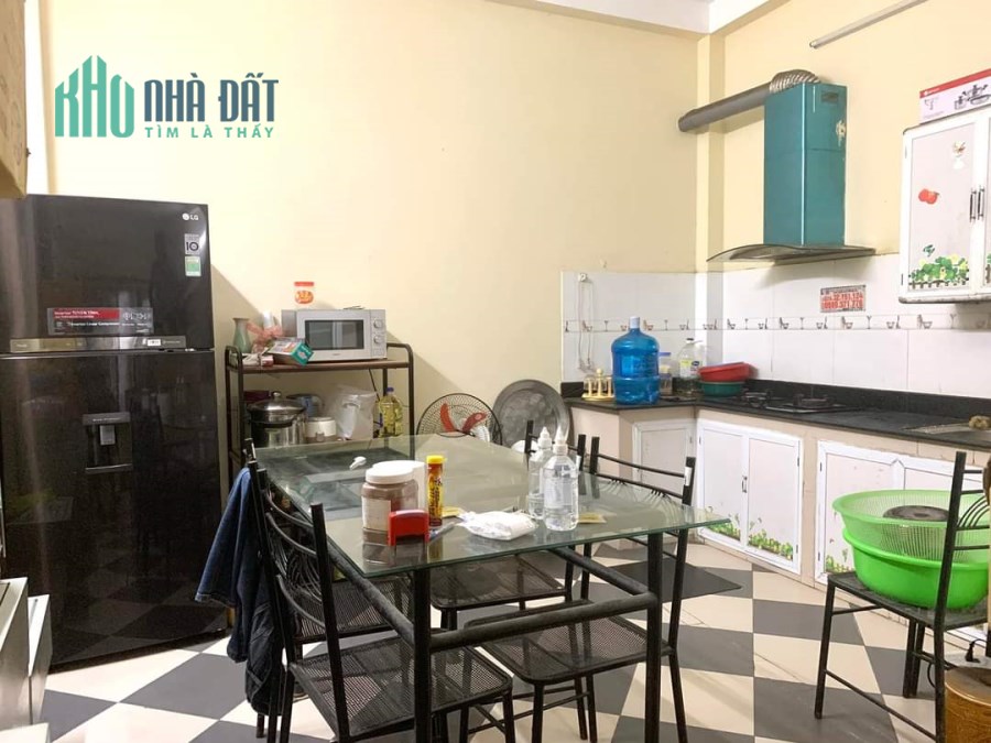 CỔ NHUẾ- NHỎ TIỀN CỰC HIẾM - TƯƠNG LAI SÁT MẶT PHỐ - SỔ ĐỎ NỞ HẬU ,40m*3tầng.mt3.8m, chỉ 2.49tỷ