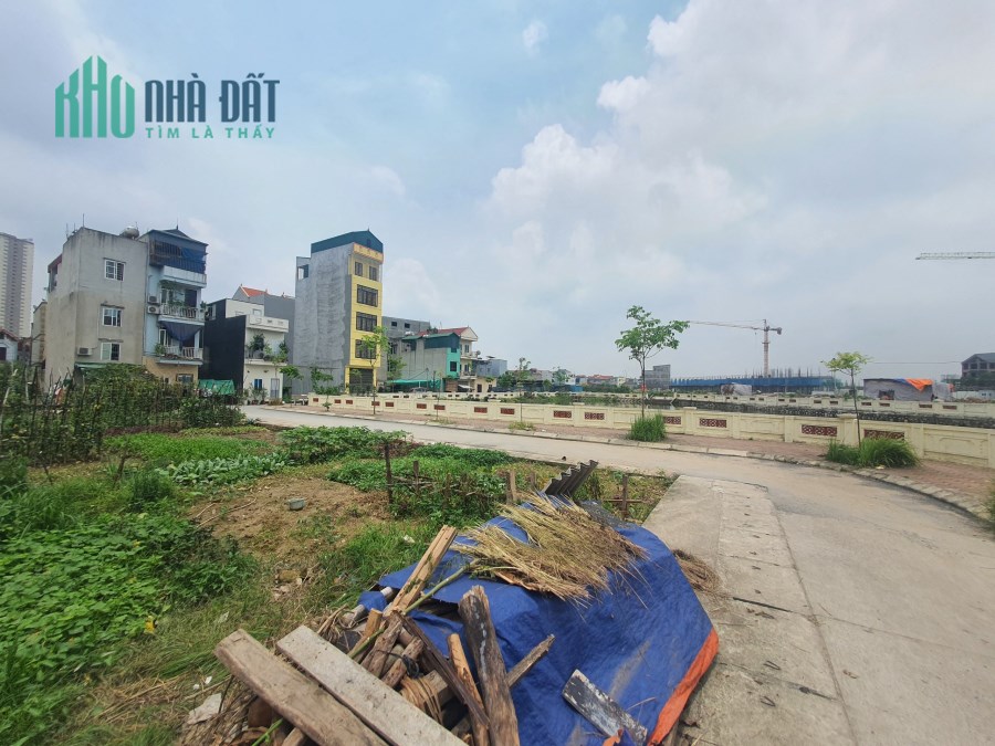 BÁN ĐẤT THỔ CƯ LAI XÁ-KIM CHUNG-HOÀI ĐỨC,VIEW HỒ,DIỆN TÍCH 170M2,TIỆN XÂY BIỆT THỰ