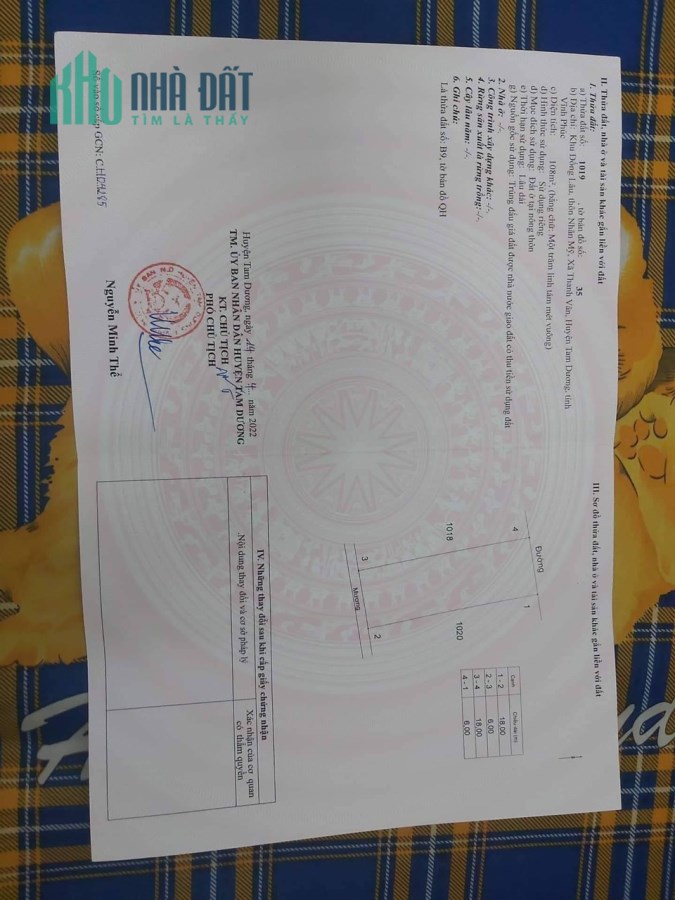 Bán lô B9 Đống Lâu, Thanh Vân, Tam Dương 100m2, giá: 1.65 tỷ.Liên hệ: 0986.797.222-0986.454.393