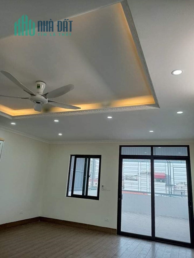 Bán Nhà, Hoàng Văn Thái, Ô Tô Tránh, Thang Máy, Kinh Doanh, 47m2, Nhỉnh 10.7 tỷ.