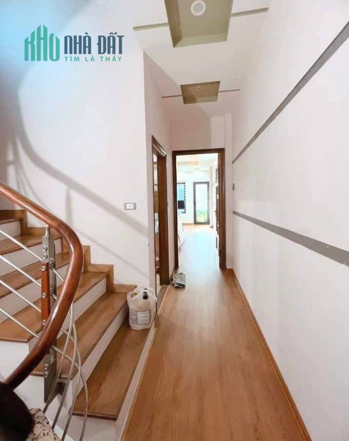 Bán Nhà Khuất Duy Tiến 35m2x 5Tx 3.5m MT Giá Chỉ 8.5 Tỷ - Liên hệ Xem Nhà : O38 /874 /8389