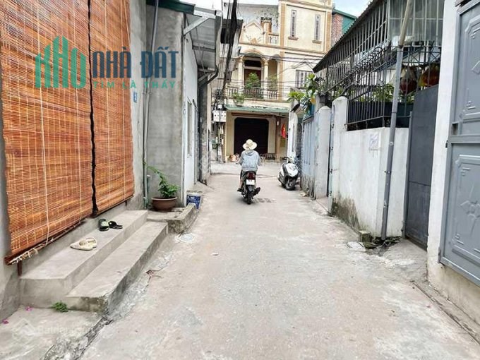 Bán nhà Xuân Đỉnh, 3 gác chạy ầm ầm , 54m , 5,5 Tỷ