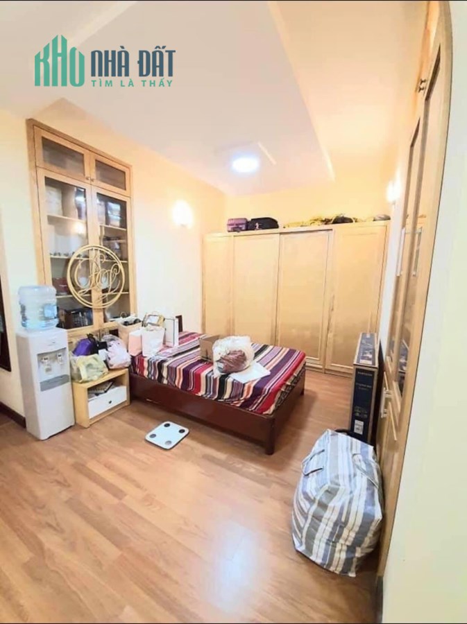 Nhà Lê Văn Sỹ, hxh, nở hậu, 94m2, 5 tầng, chỉ 13 tỷ, 0896487878
