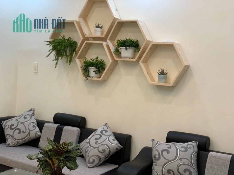 Hiếm, bán nhà Quận 10, 40m2, Nở hậu - Ngang 4m, nhà mới đẹp chỉ 4 tỷ