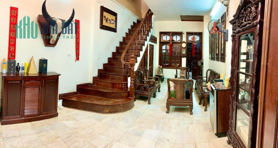 Bán nhà phố Thái Hà, Đống Đa,Kinh doanh đỉnh, oto đỗ cửa 94m 4 tầng MT 4.5