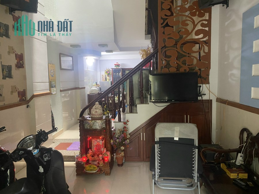 Bán nhà hẻm 118 Huỳnh Thiện Lộc, 4 tầng, HXT, nhà đẹp, 6.5 tỷ, 0763801388.