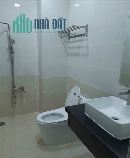 4 * 17m. 3 TẦNG CHỈ 6.3 TỶ. HẺM 1 XẸC ĐƯỜNG SỐ 20, P5, GÒ VẤP.